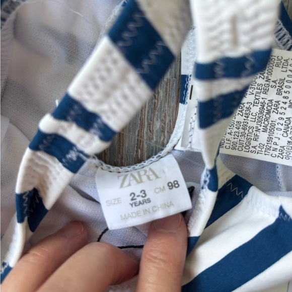 NWT Zara girls swimsuit size 2-3 yrs old - Picture 3 of 3